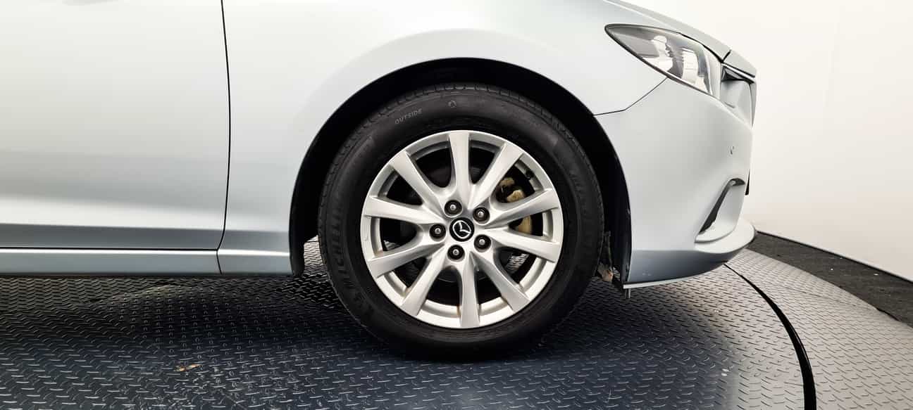 terpakai 2015 Mazda 6 SEDAN SKYACTIV-G 2.0