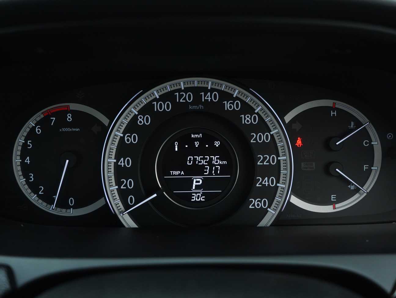 terpakai 2014 Honda Accord VTi-L 2.0