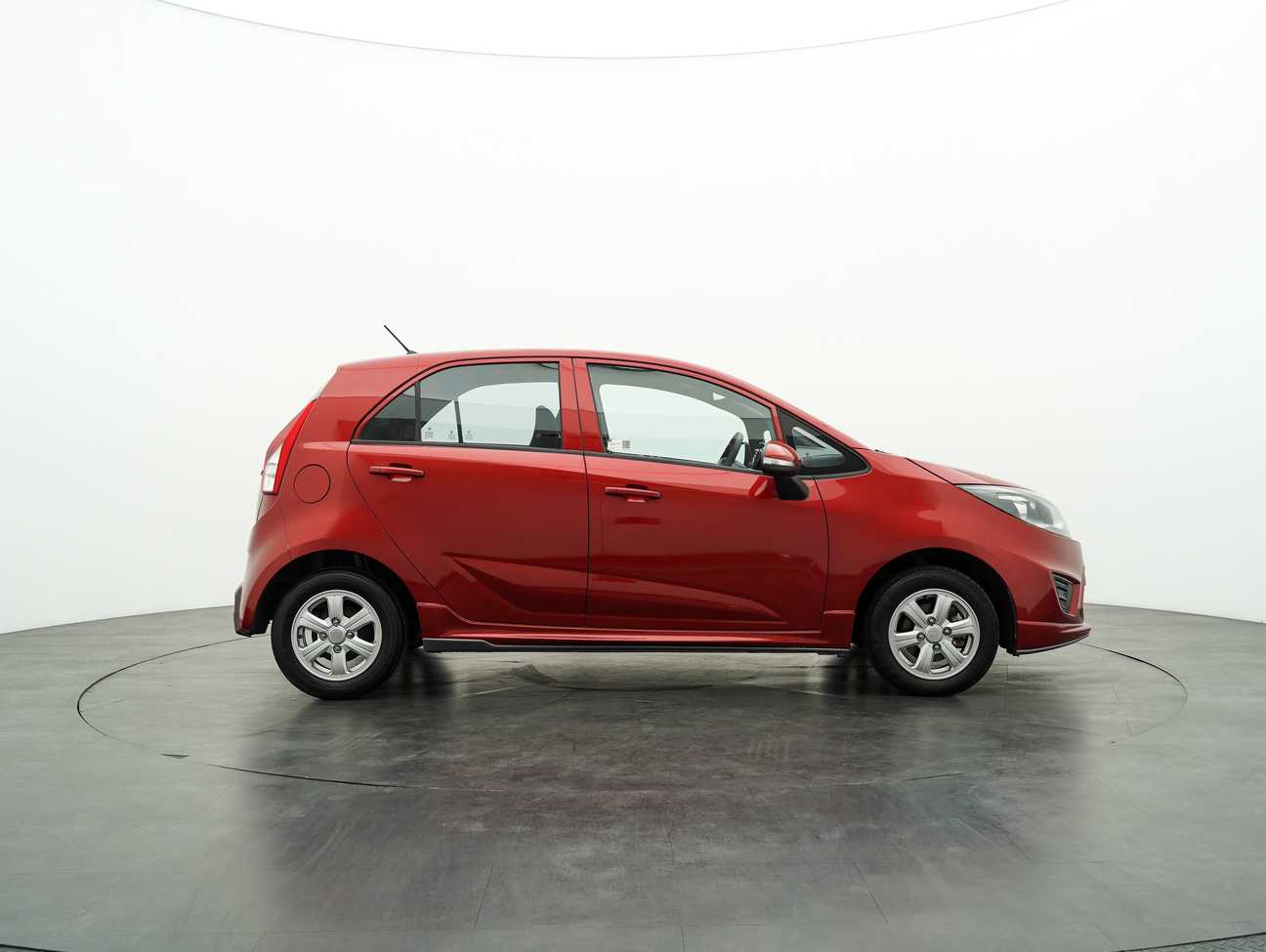 used 2016 Proton Iriz Standard 1.3
