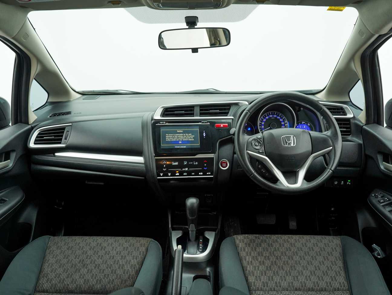 used 2016 Honda Jazz V 1.5