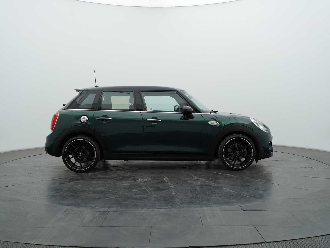 used 2017 MINI Cooper S 5 Door 2.0