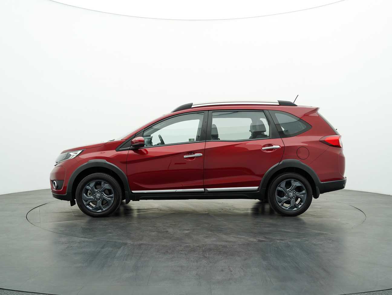 used 2017 Honda BR-V V 1.5