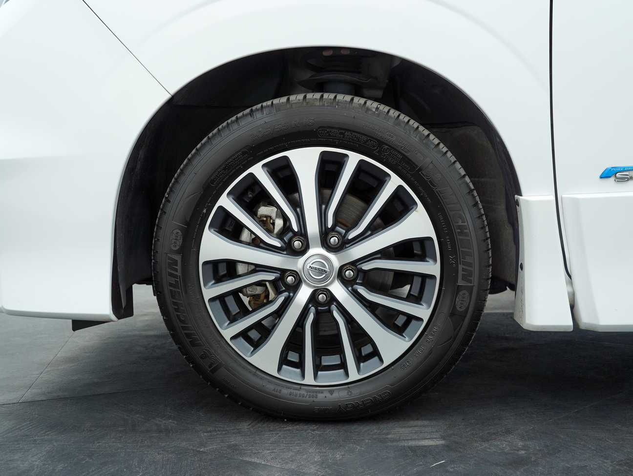 used 2019 Nissan Serena S-Hybrid High-Way Star Premium 2.0