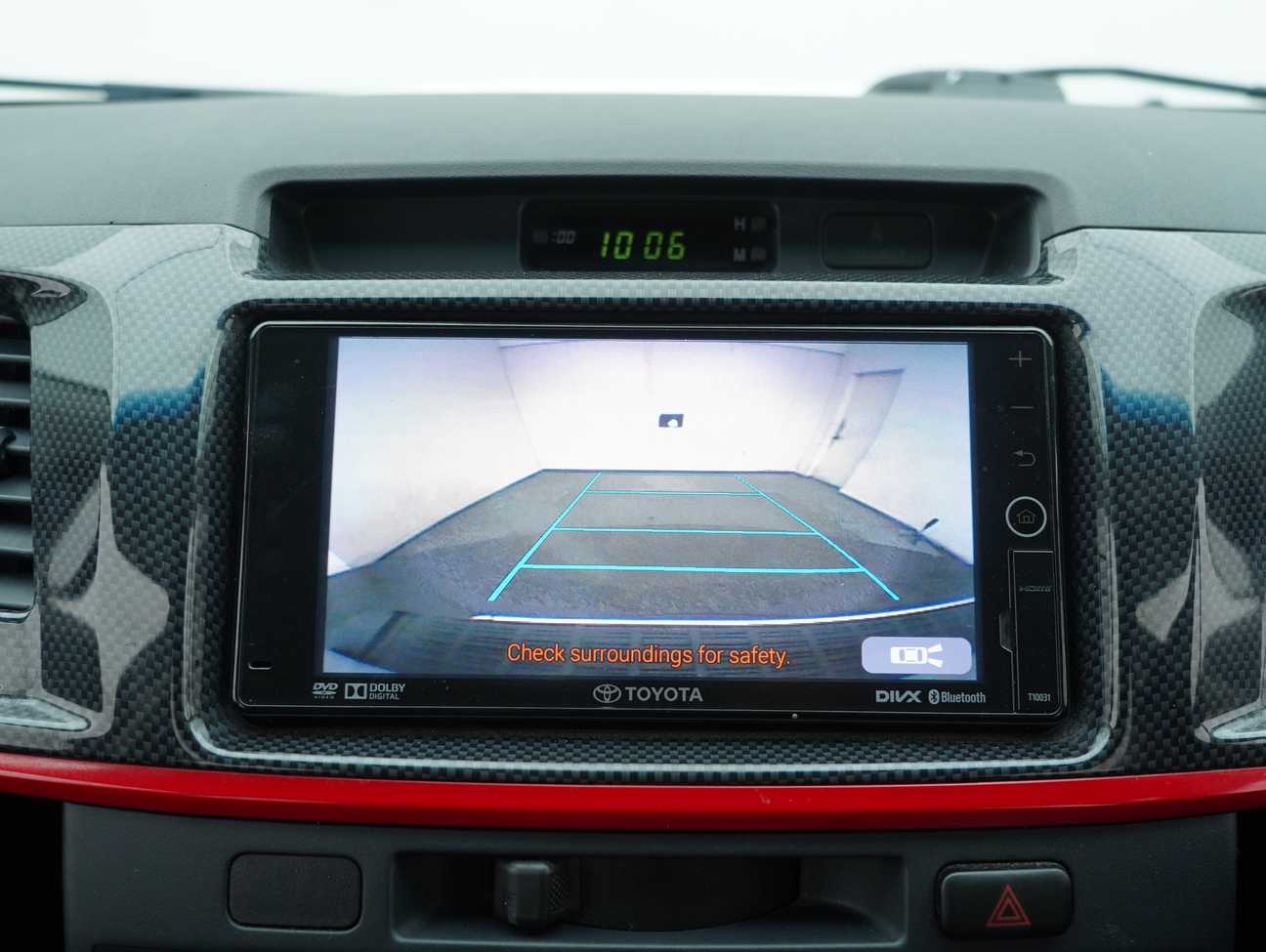 terpakai 2015 Toyota Hilux G TRD Sportivo VNT Dual Cab 2.5