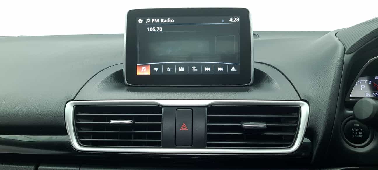 terpakai 2014 Mazda 3 SEDAN SKYACTIV-G (CBU) 2.0