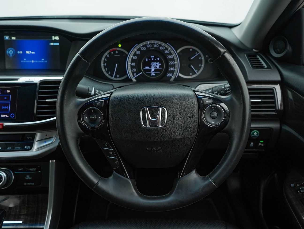 used 2015 Honda Accord VTi-L 2.0