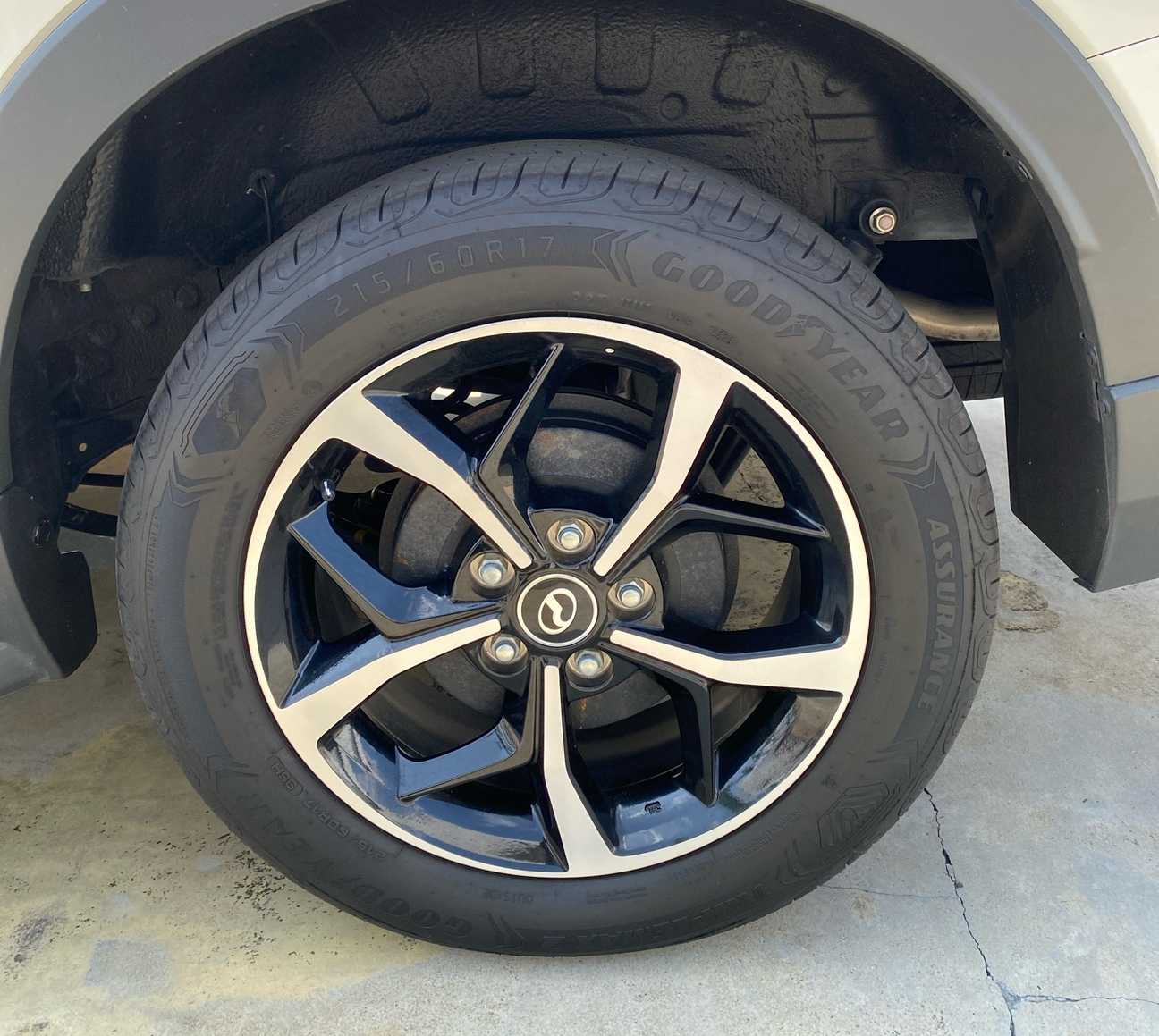 terpakai 2023 Perodua Aruz AV 1.5