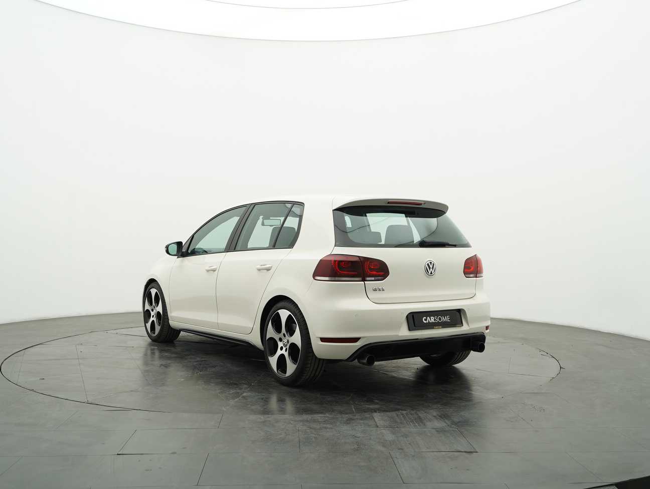 used 2010 Volkswagen Golf GTI 2.0