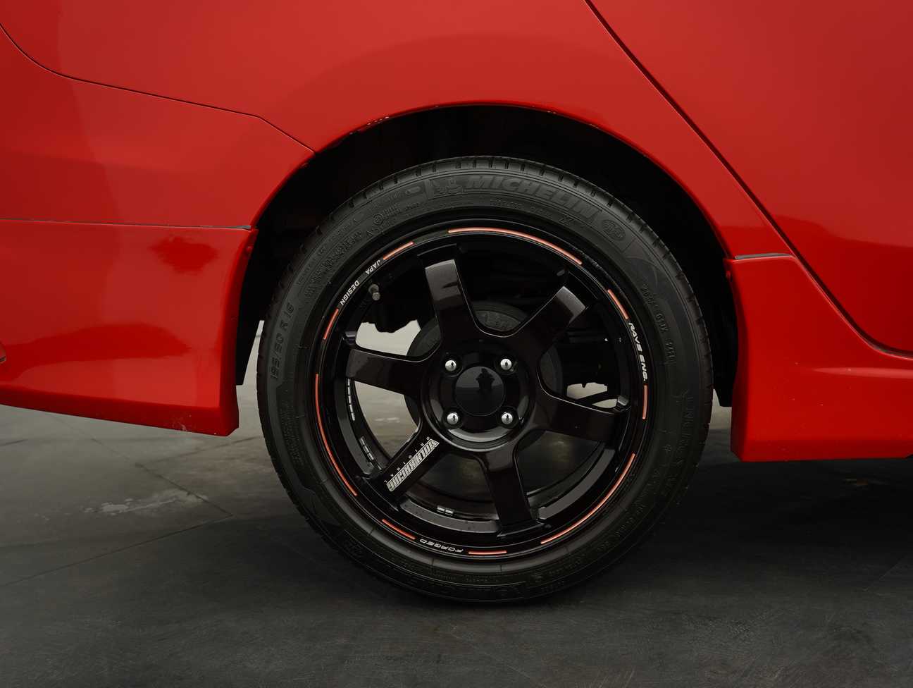 used 2016 Perodua Bezza Advance 1.3