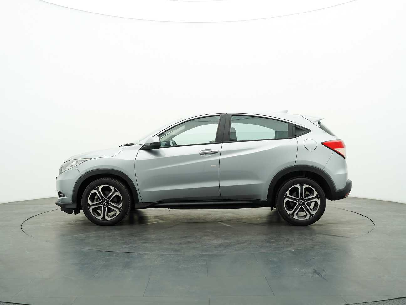 used 2017 Honda HR-V V 1.8