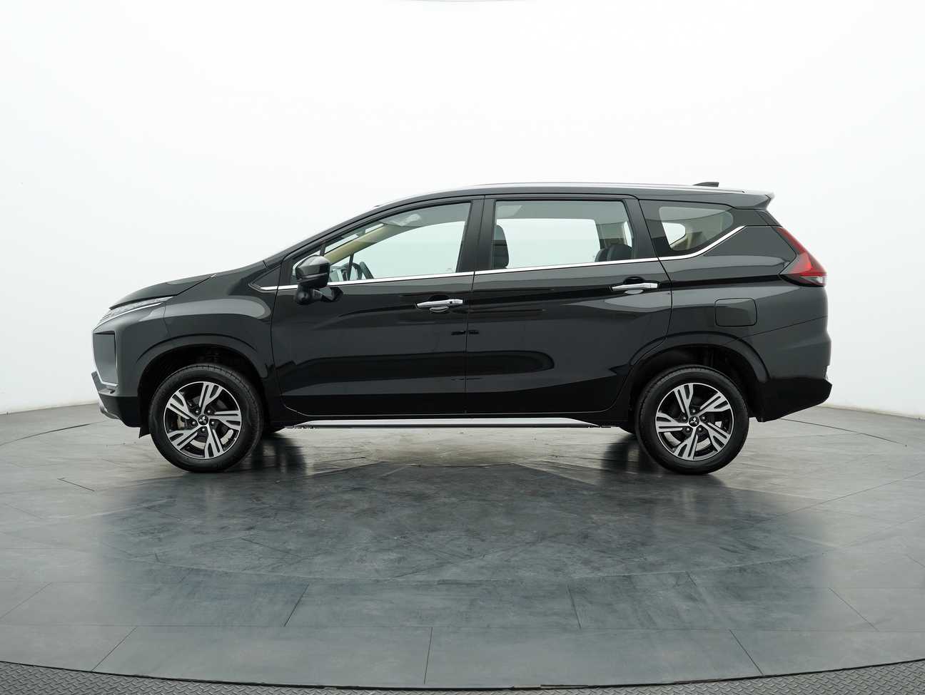 used 2022 Mitsubishi Xpander  1.5