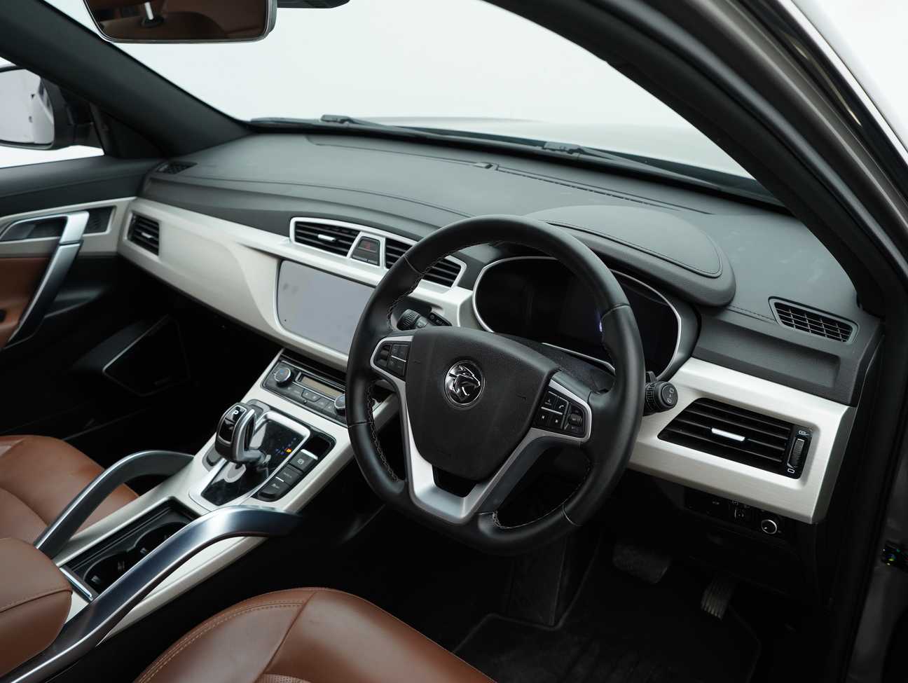 used 2022 Proton X70 Premium 1.5