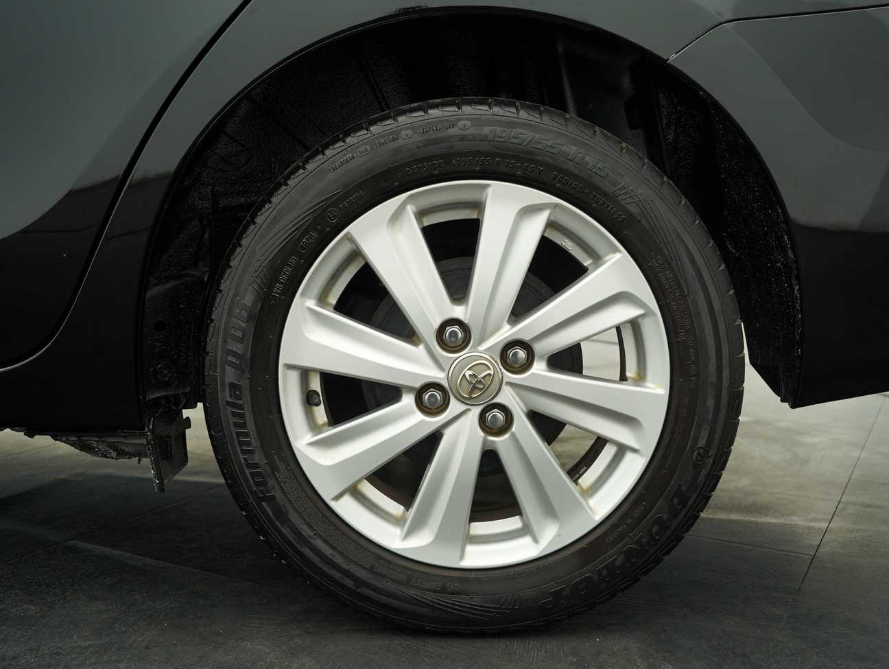 used 2015 Toyota Vios J 1.5