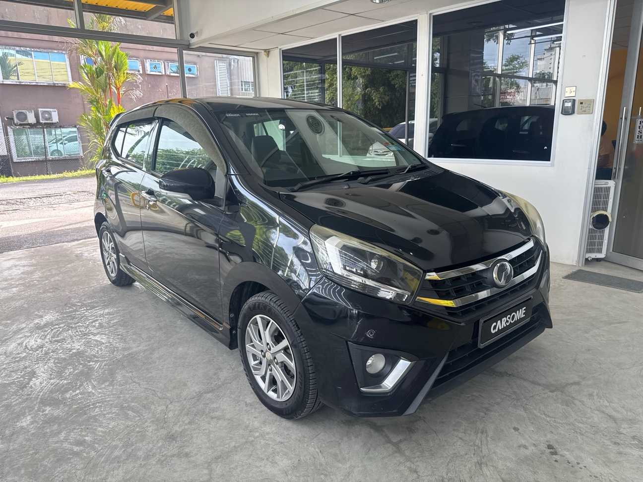 terpakai 2017 Perodua AXIA SE 1.0