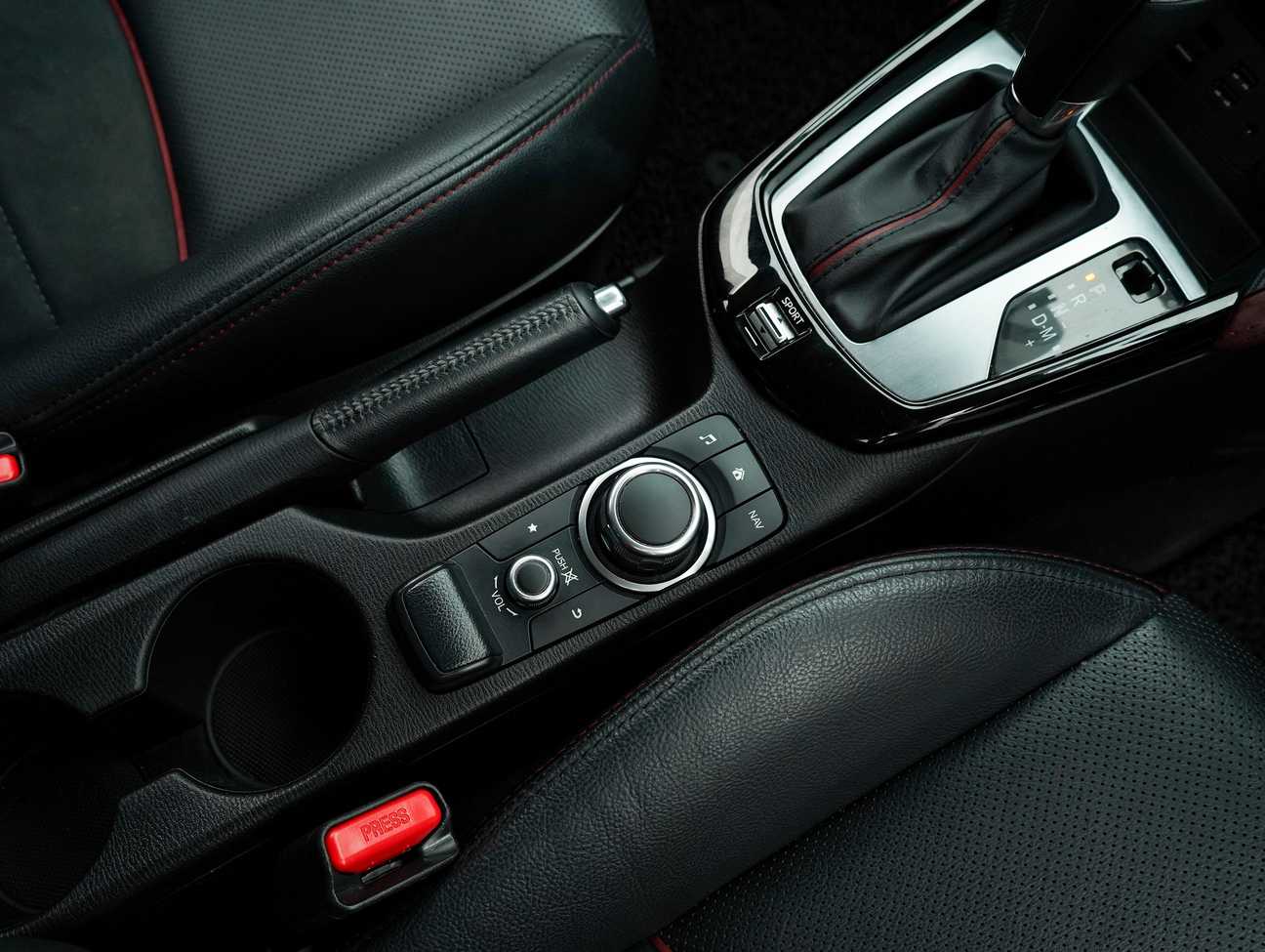 terpakai 2017 Mazda CX-3 SKYACTIV 2.0