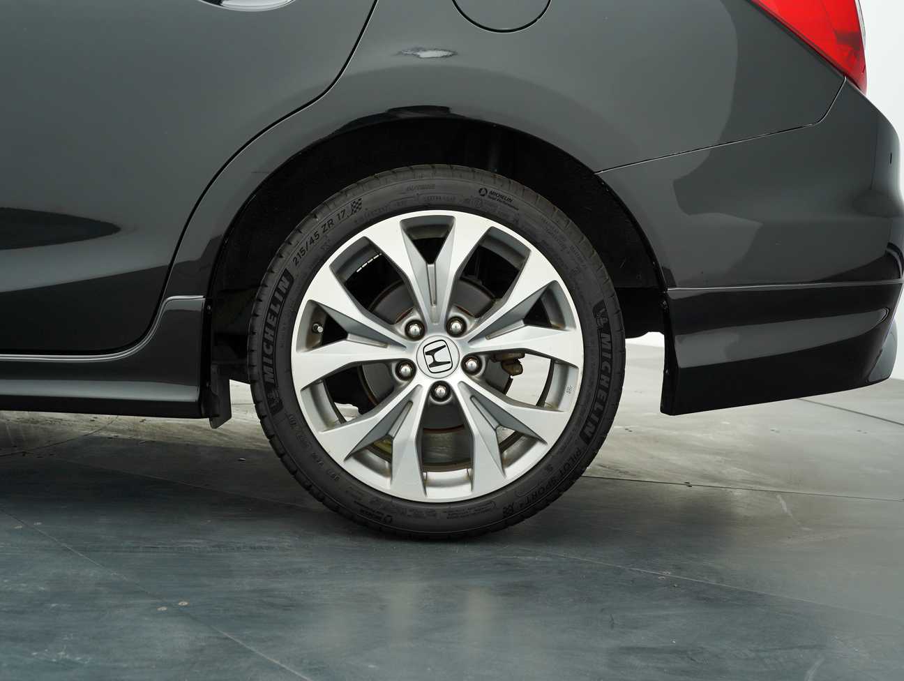 used 2015 Honda CIVIC I-VTEC 2.0