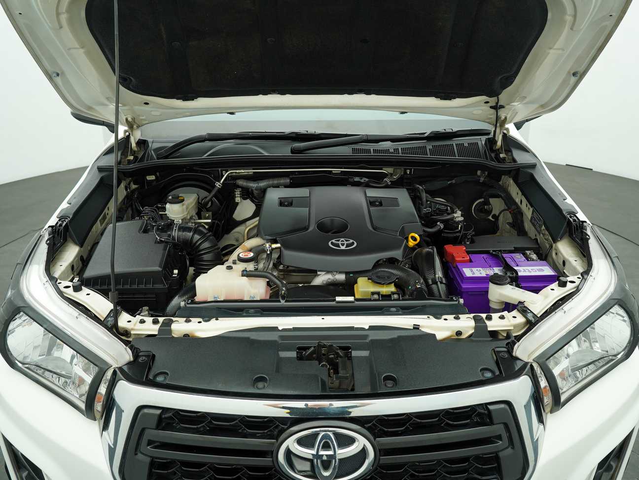 used 2020 Toyota Hilux L-Edition Dual Cab 2.4