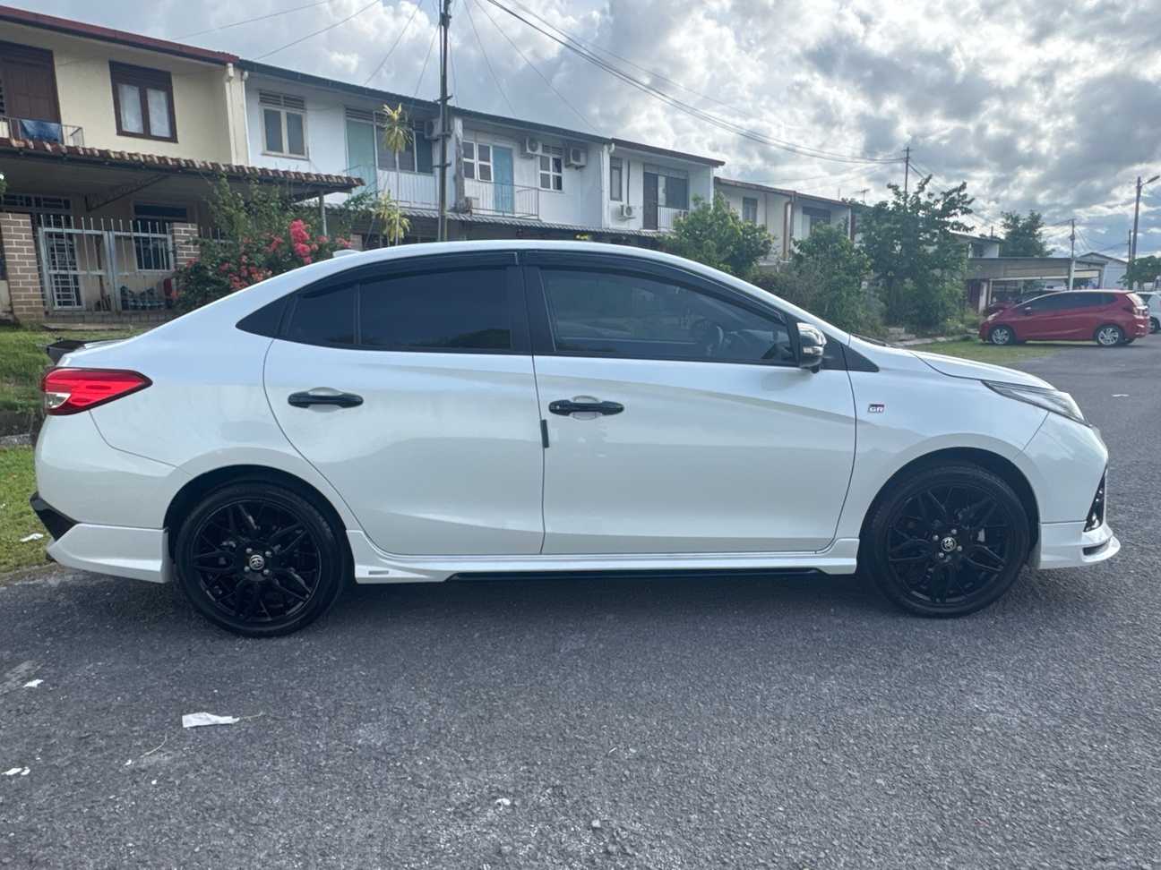 terpakai 2022 Toyota Vios GR-S 1.5