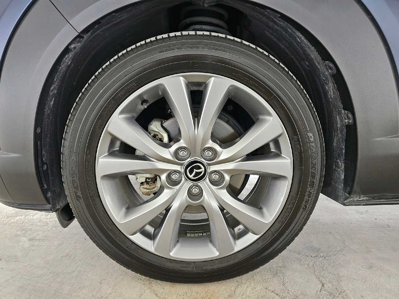 terpakai 2023 Mazda CX-30 SKYACTIV-G High Plus 2.0