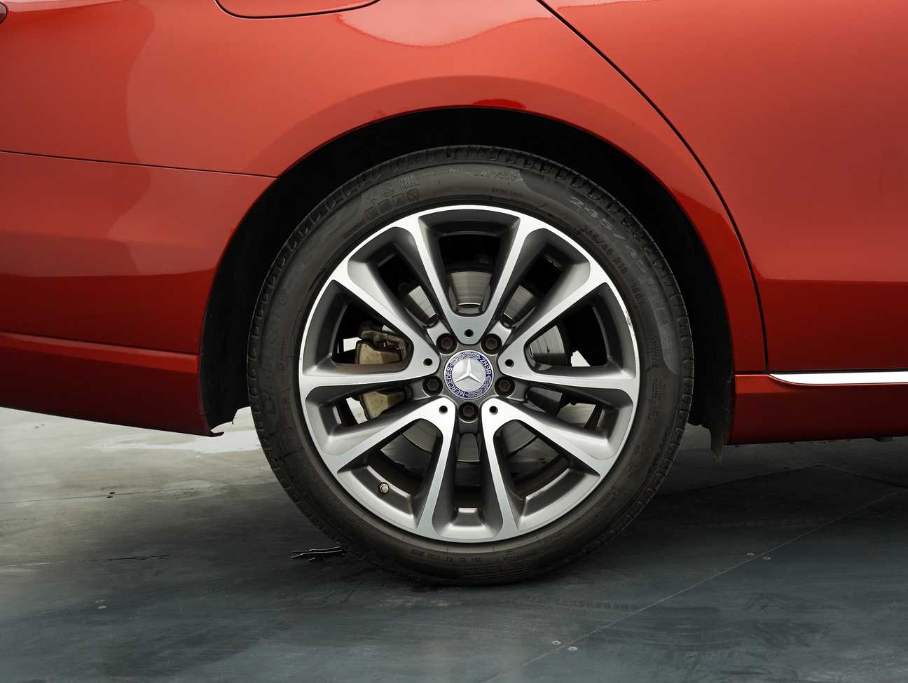 terpakai 2016 Mercedes-Benz E 200 2.0