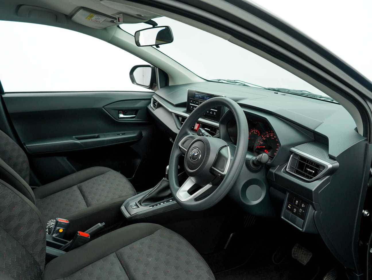 terpakai 2024 Perodua AXIA SE 1.0