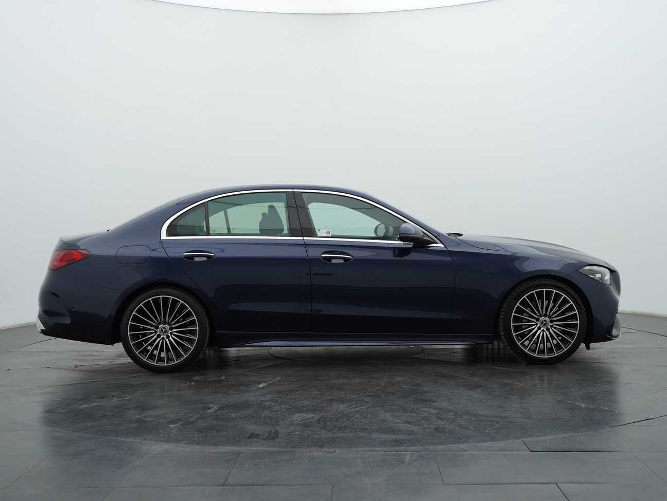 used 2022 Mercedes-Benz C300 AMG Line 2.0