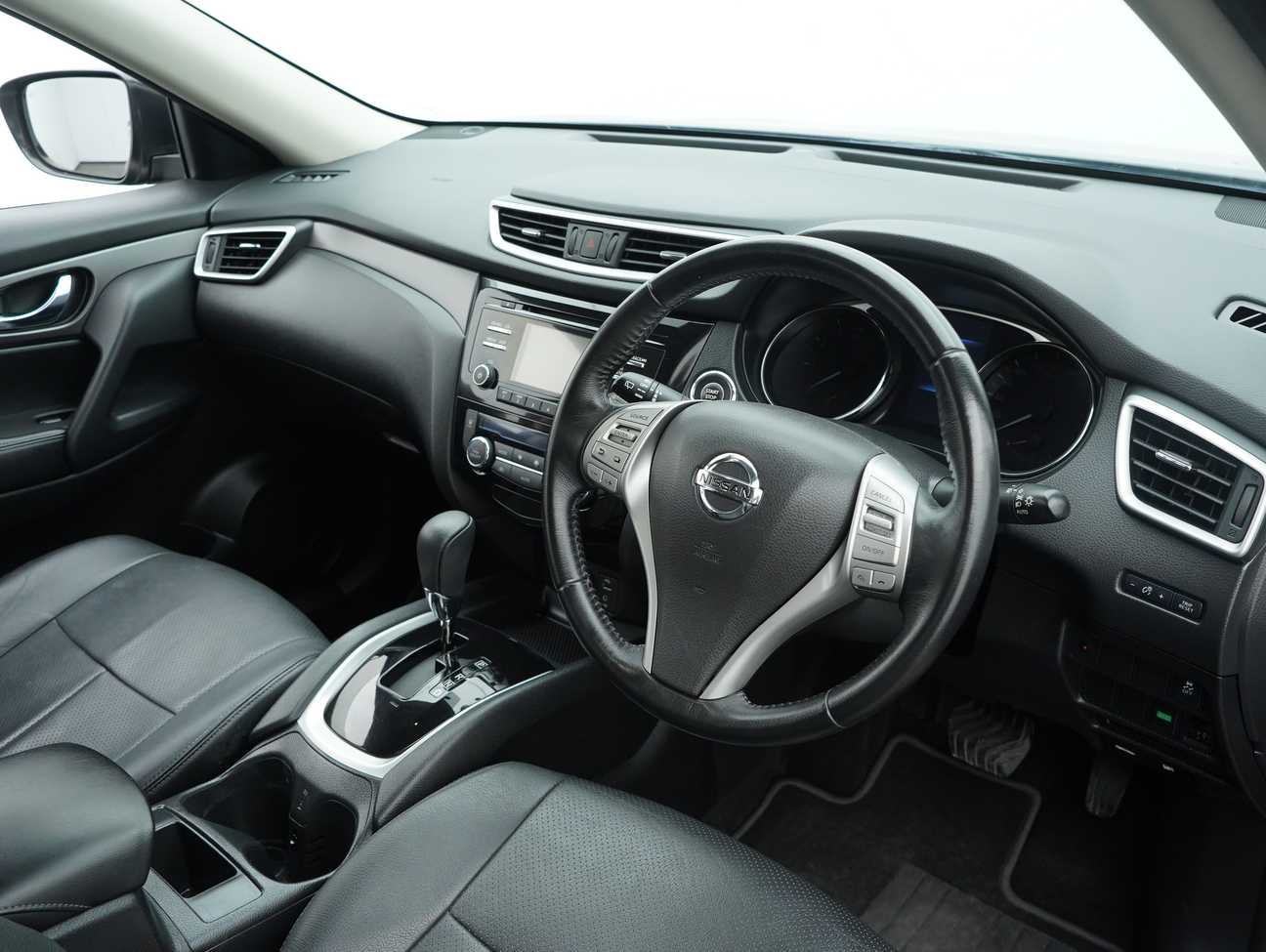 used 2015 Nissan X-Trail  2.0