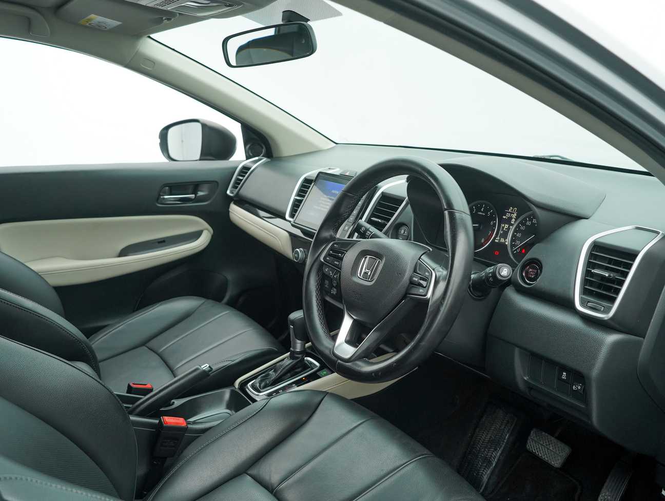 terpakai 2021 Honda City V 1.5