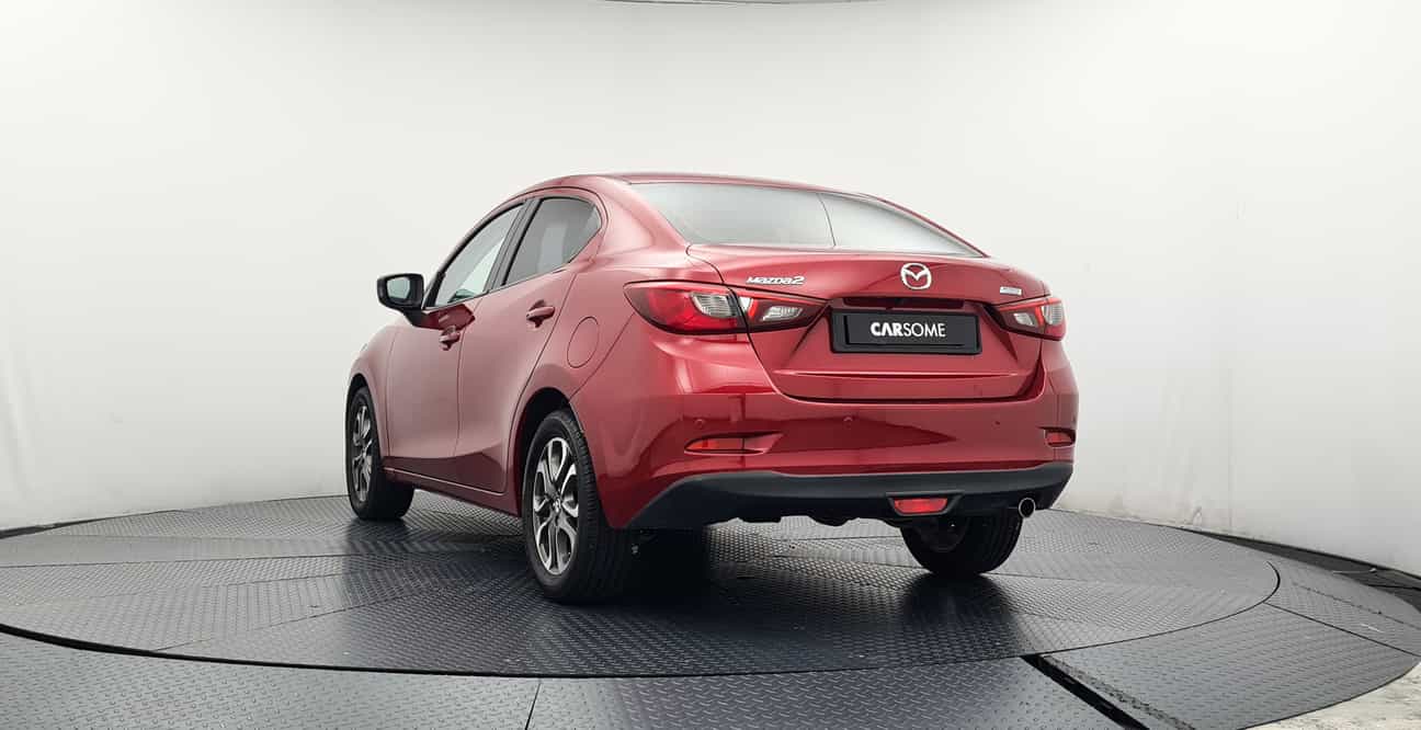terpakai 2015 Mazda 2 SEDAN 1.5