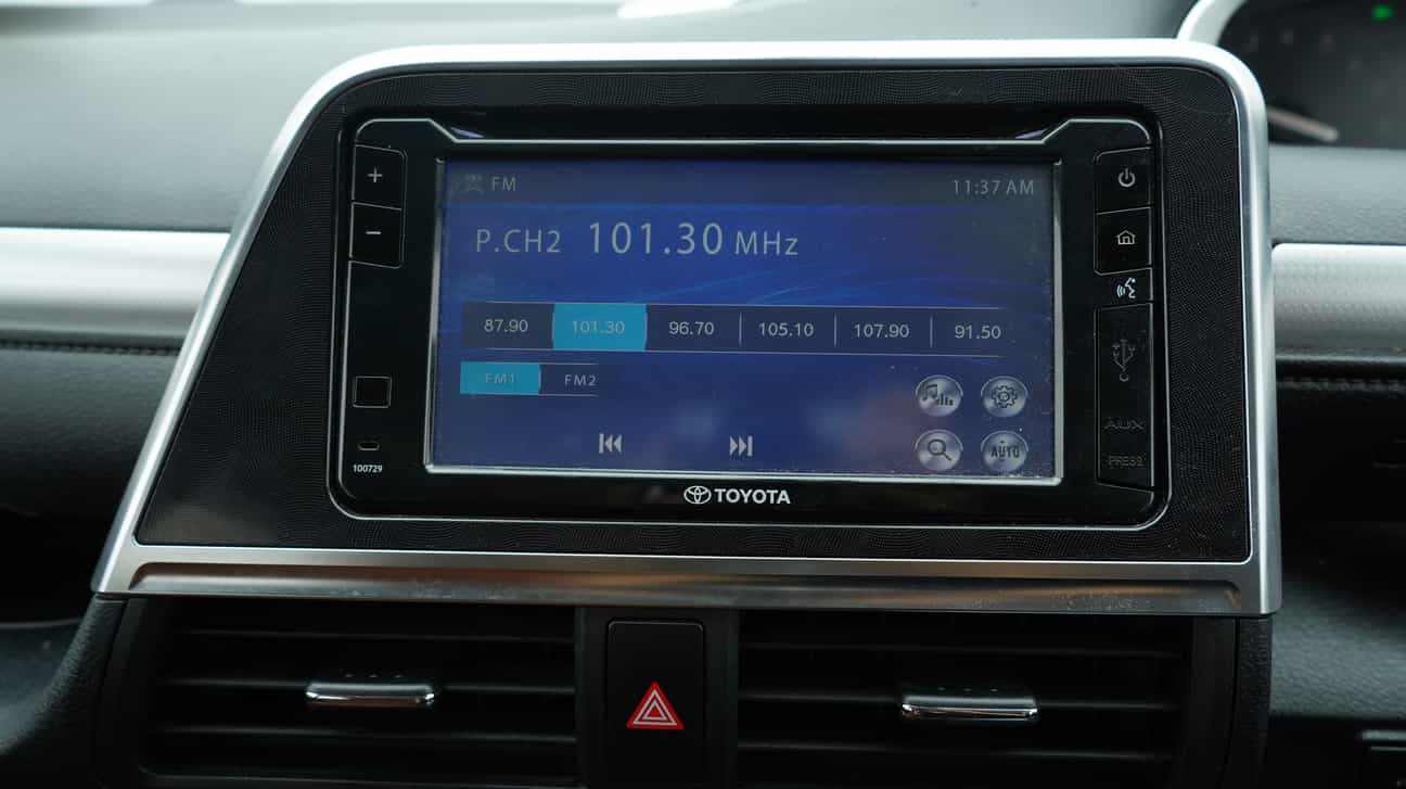 used 2017 Toyota SIENTA V 1.5