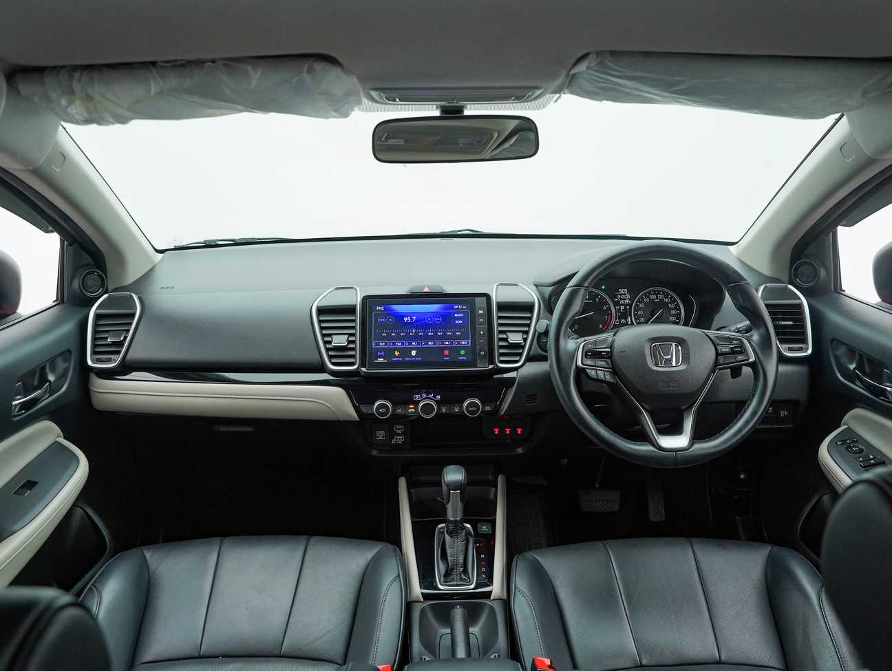 used 2023 Honda City V 1.5