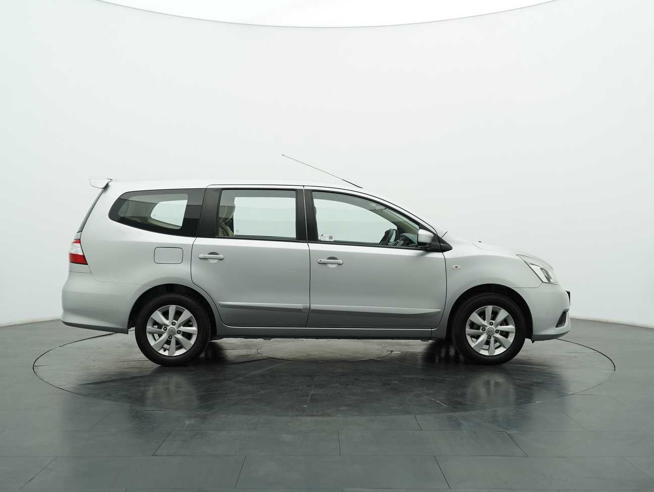 used 2015 Nissan Grand Livina Comfort 1.6