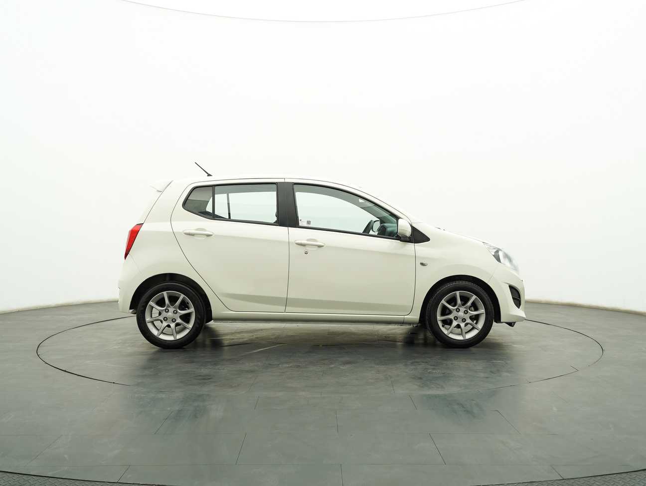 used 2016 Perodua AXIA G 1.0