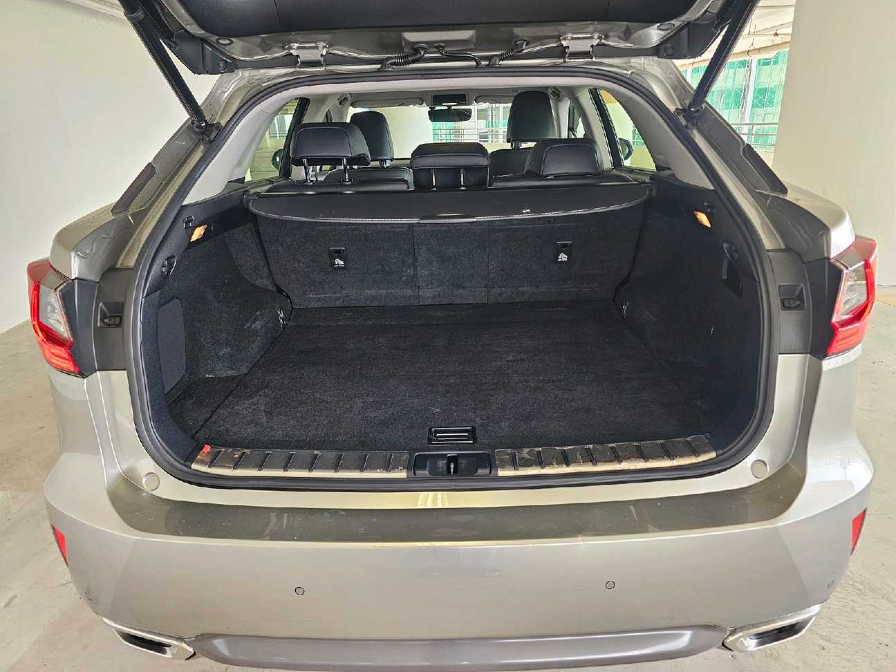 terpakai 2018 Lexus RX 300 Premium 2.0