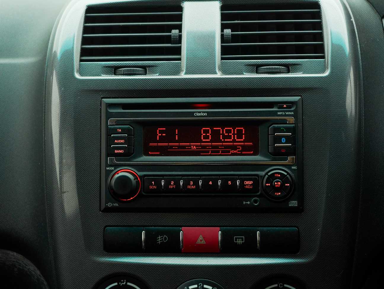 terpakai 2012 Proton Exora Bold CFE Premium 1.6