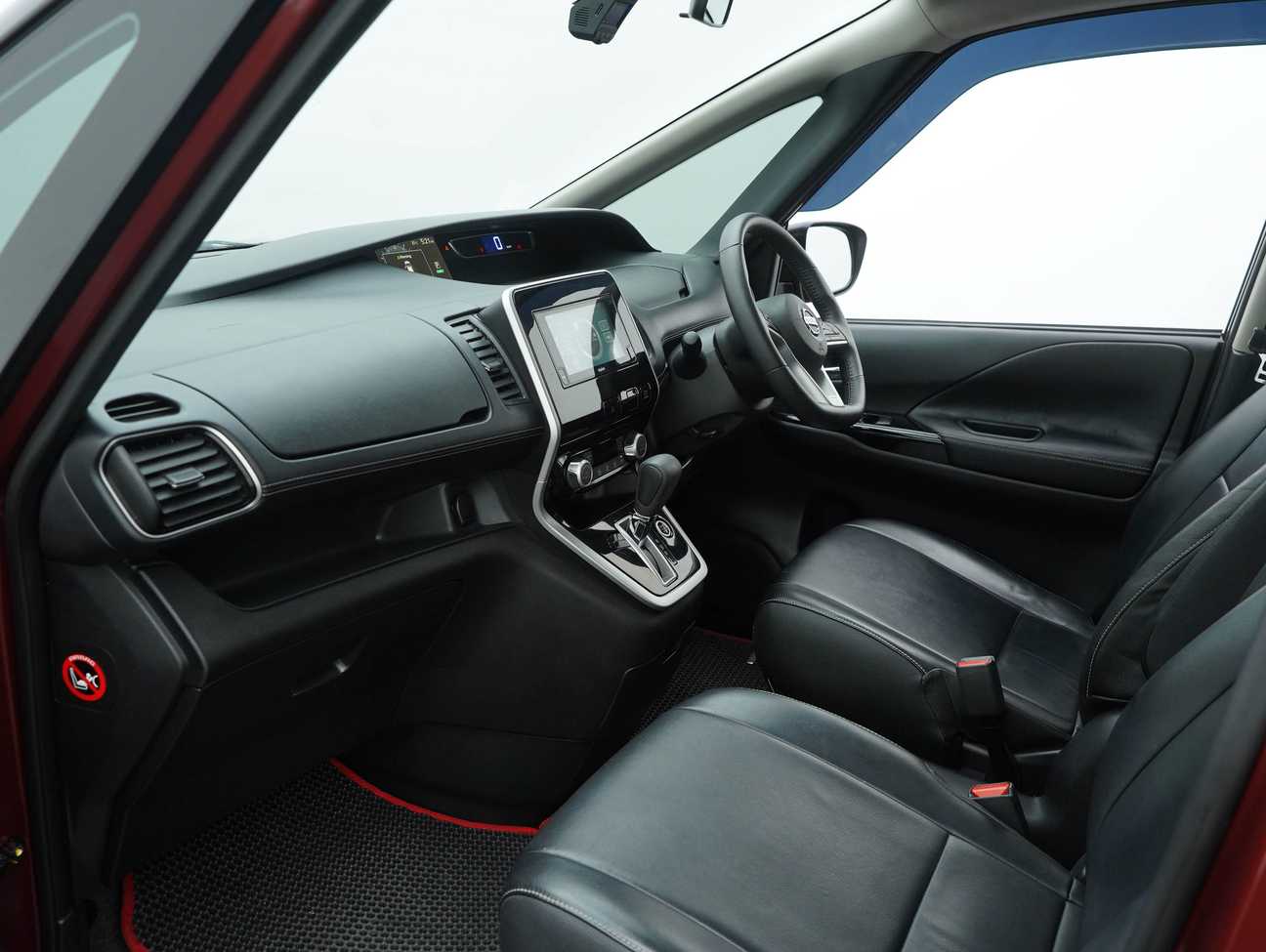 used 2019 Nissan Serena S-Hybrid High-Way Star Premium 2.0