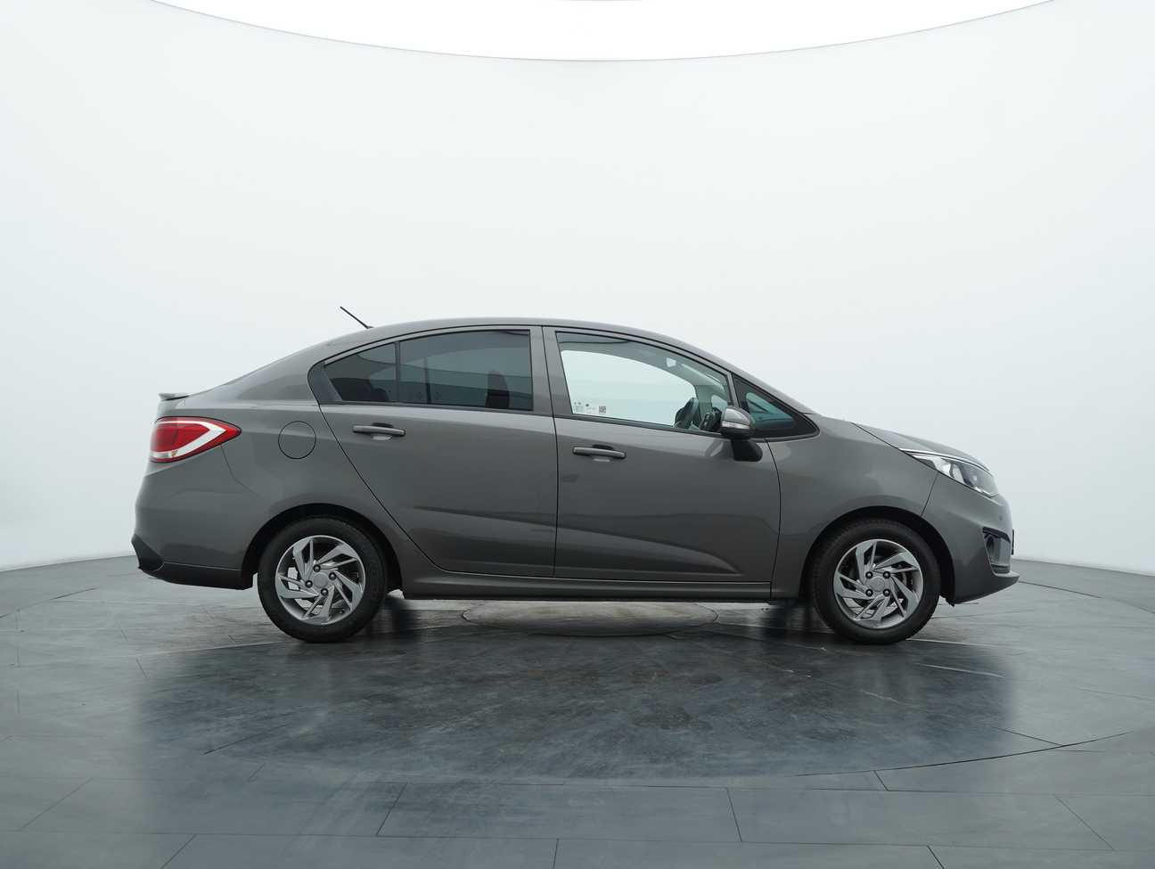 used 2017 Proton Persona Standard 1.6