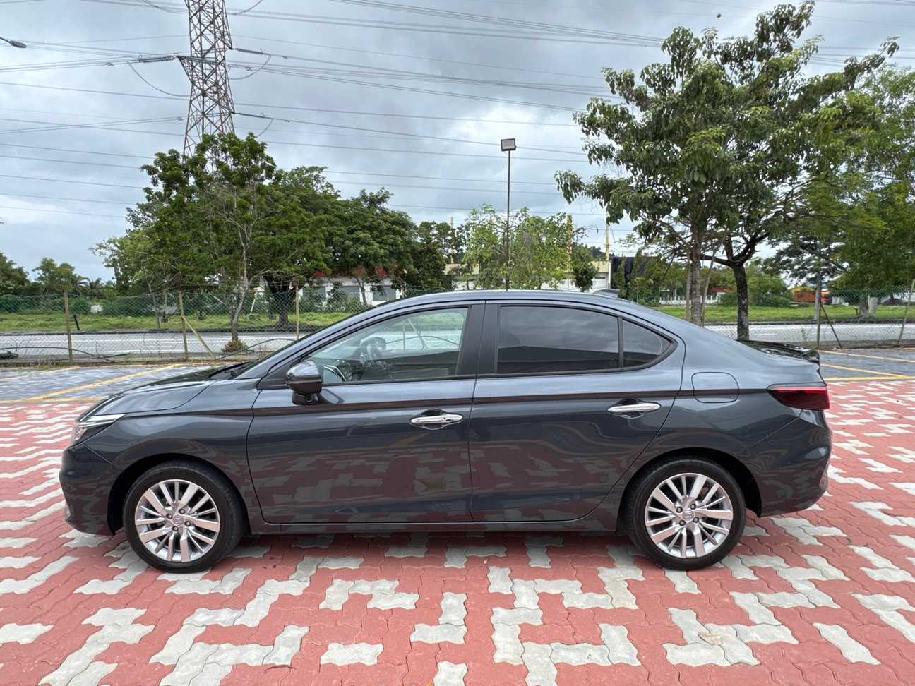 terpakai 2022 Honda City V 1.5