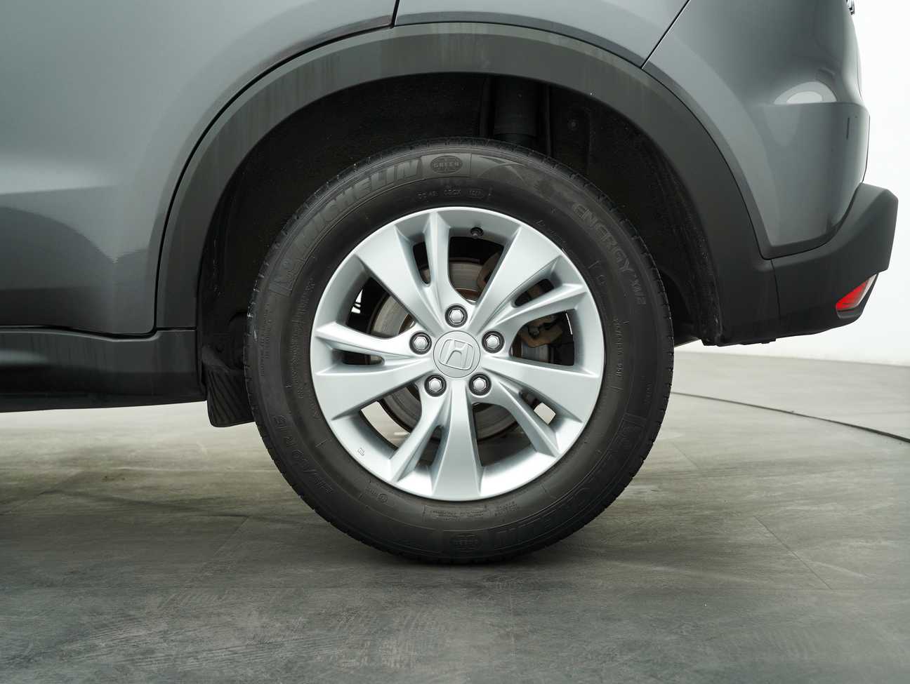 used 2015 Honda HR-V V 1.8