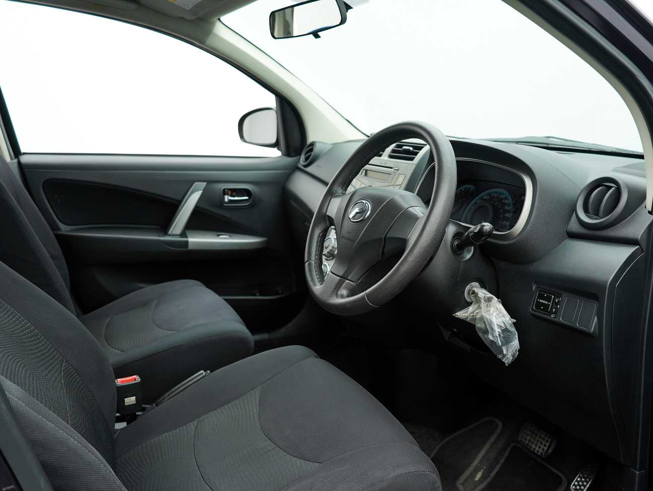 terpakai 2014 Perodua Myvi EZ 1.3