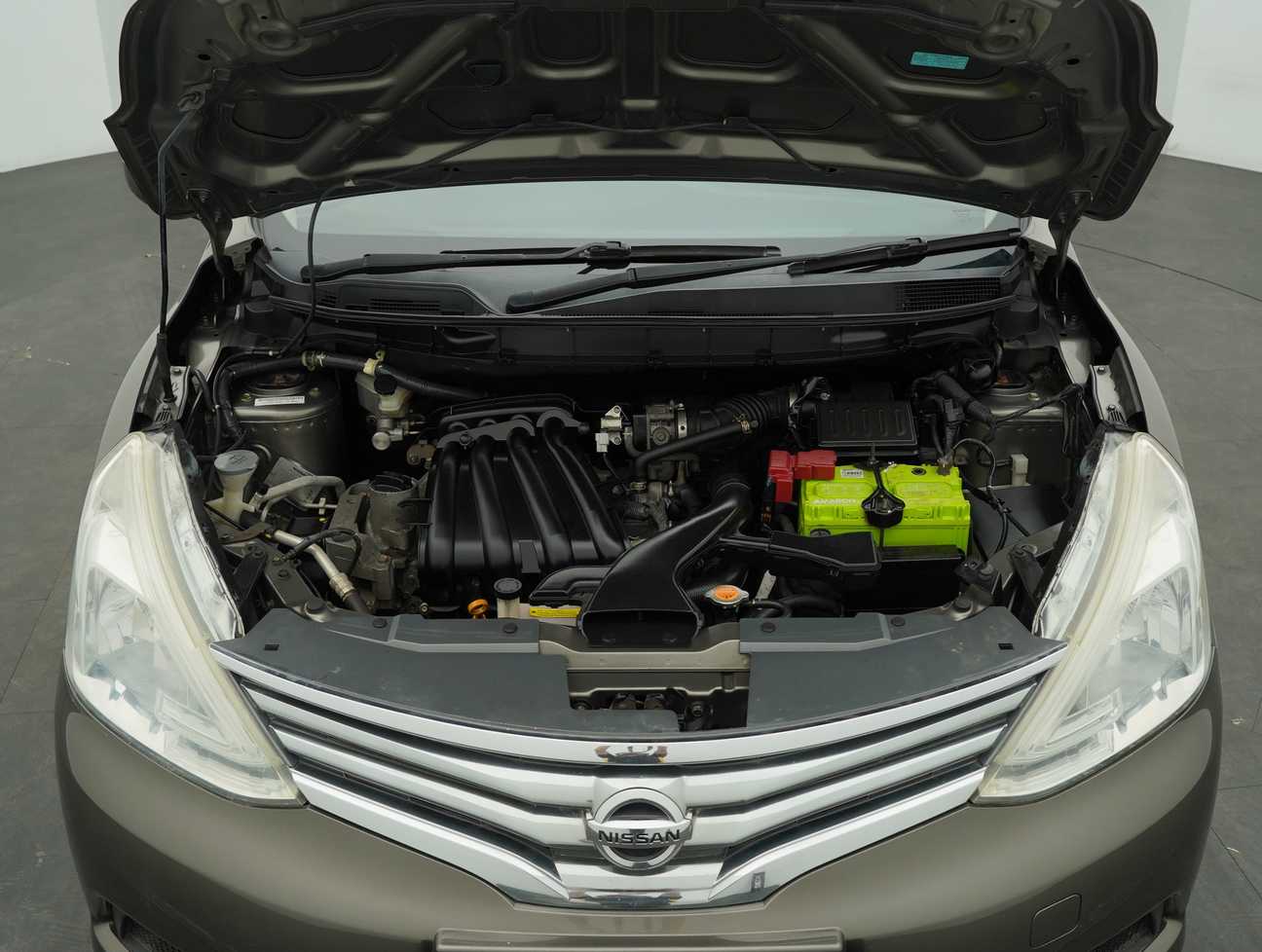 terpakai 2018 Nissan Grand Livina Comfort 1.6