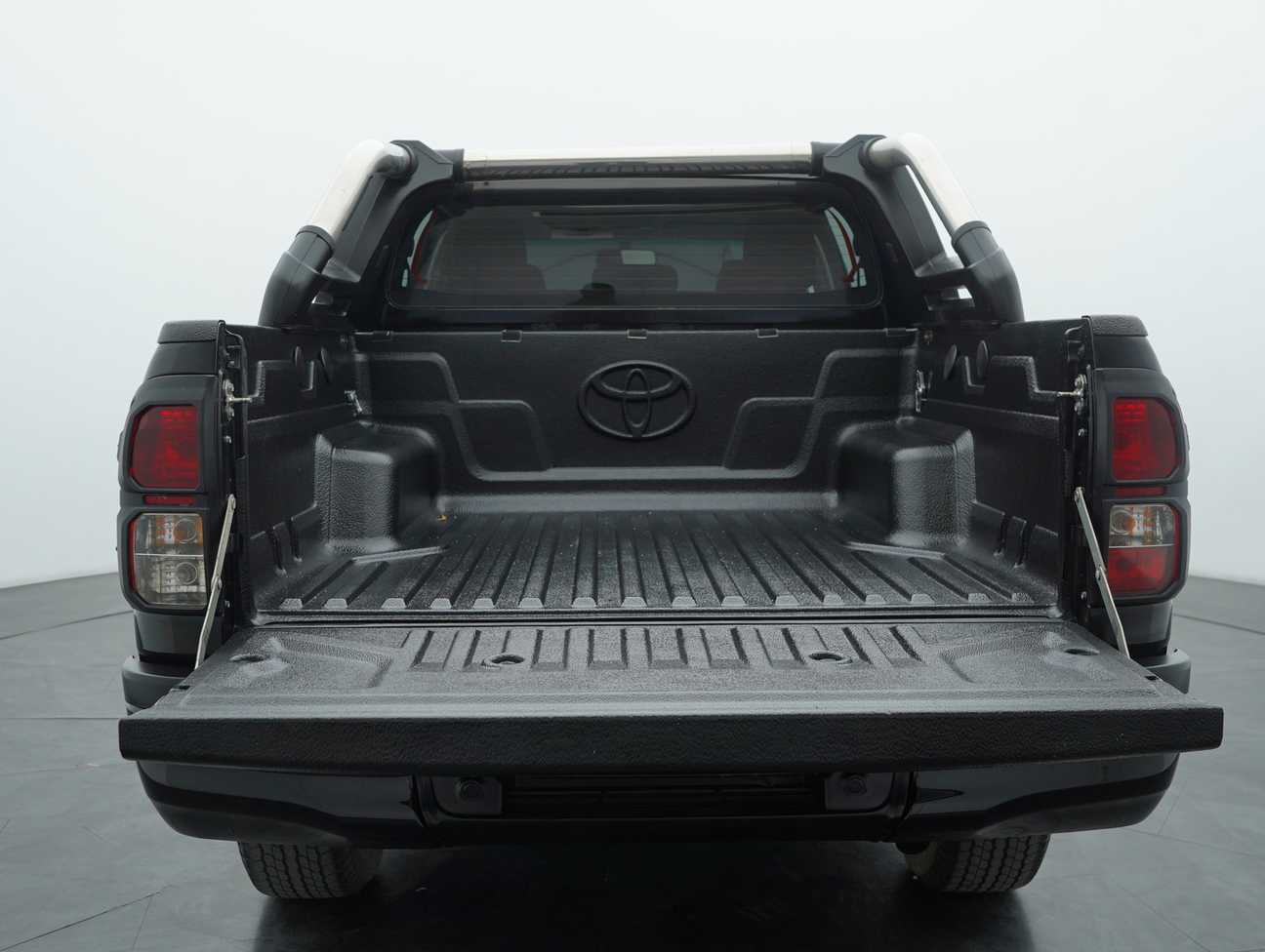 used 2022 Toyota Hilux E Dual Cab 2.4