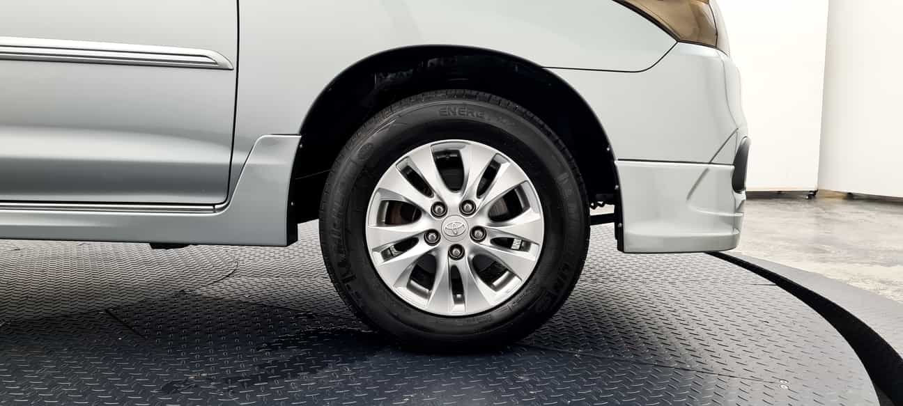 used 2014 Toyota INNOVA G 2.0