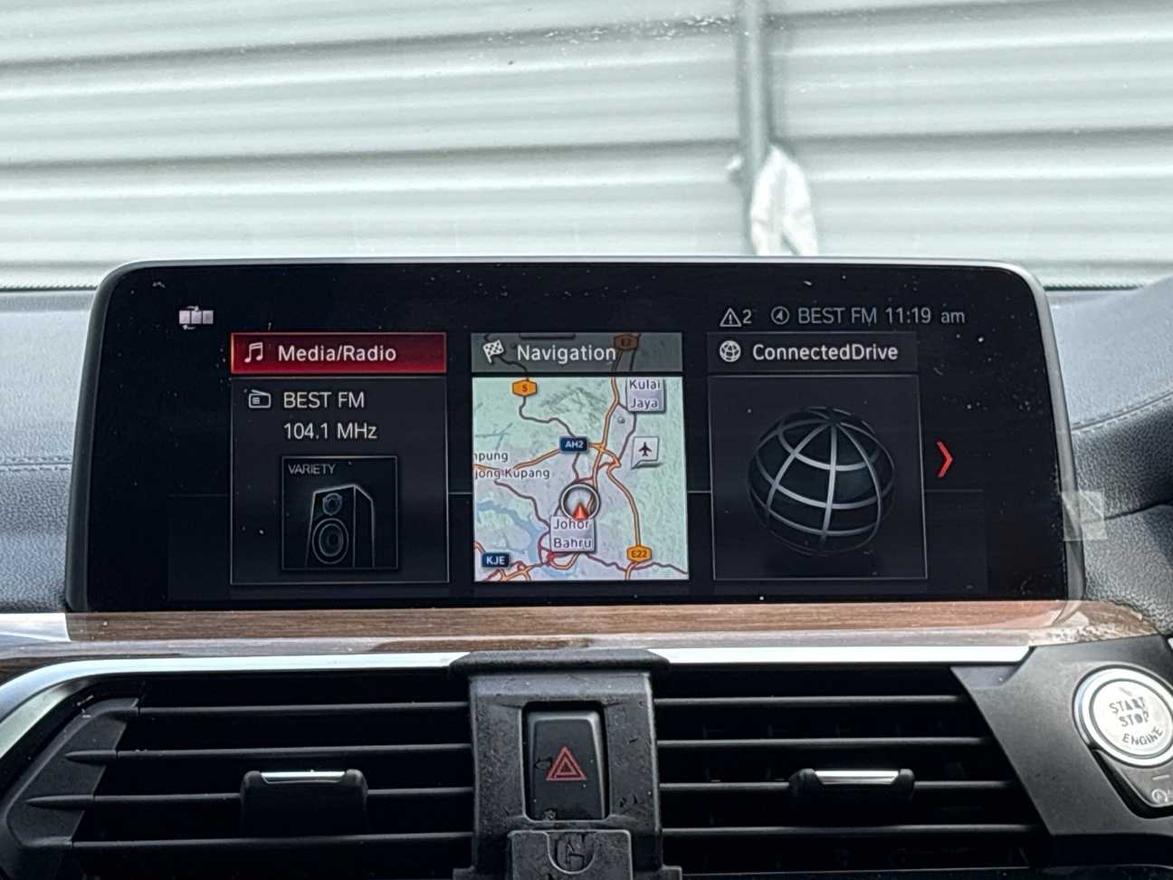 terpakai 2019 BMW X3 xDrive30i Luxury 2.0