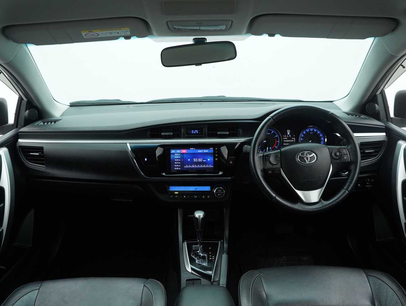 used 2016 Toyota Corolla Altis G 1.8