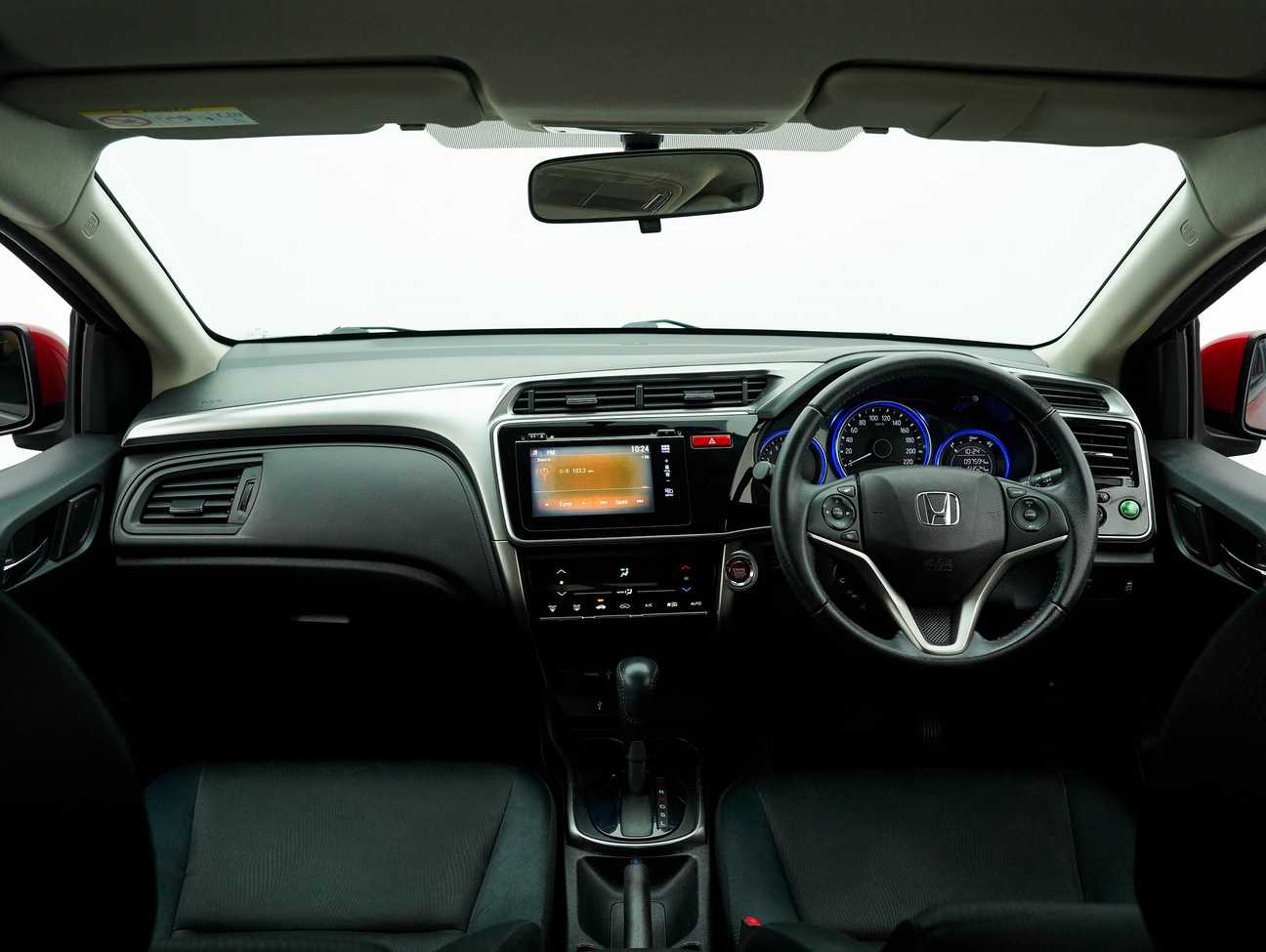 used 2016 Honda City V 1.5