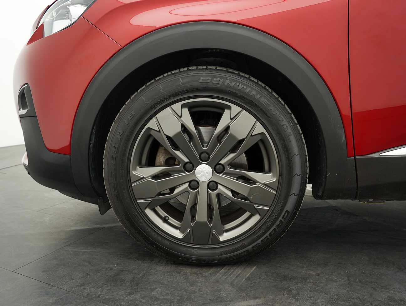 terpakai 2018 Peugeot 3008 THP Allure 1.6