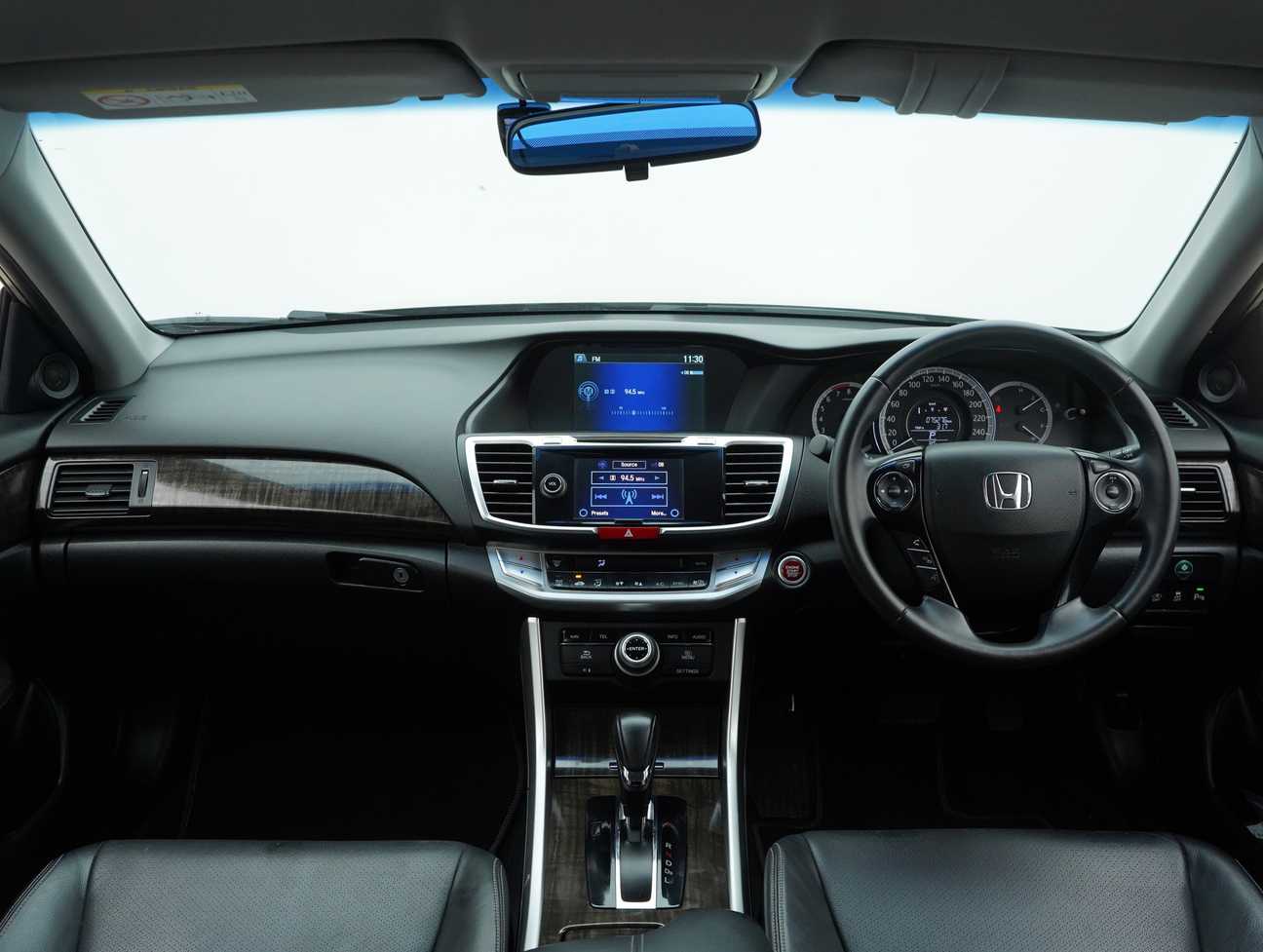 terpakai 2014 Honda Accord VTi-L 2.0