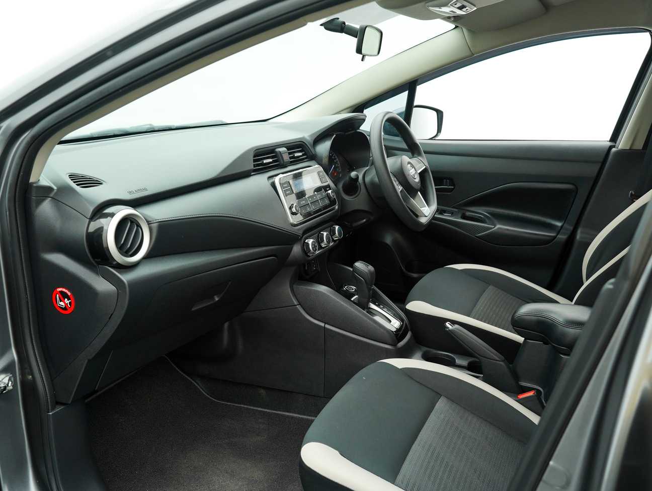 used 2021 Nissan Almera VL 1.0