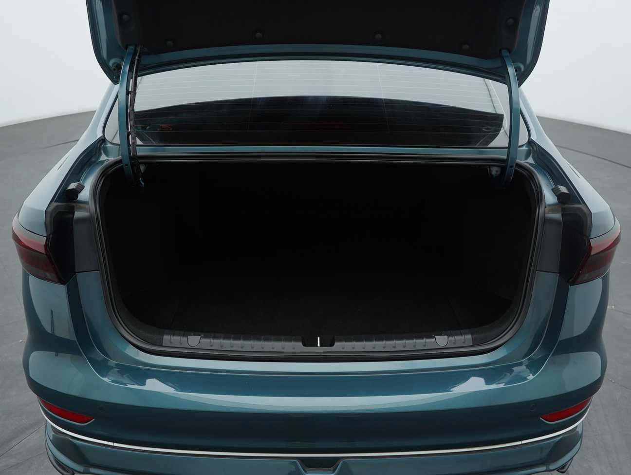 used 2024 Proton S70 Flagship X 1.5